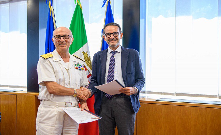 Firmato Protocollo d’intesa tra Ispra e Guardia costiera per il controllo dell’ambiente marino