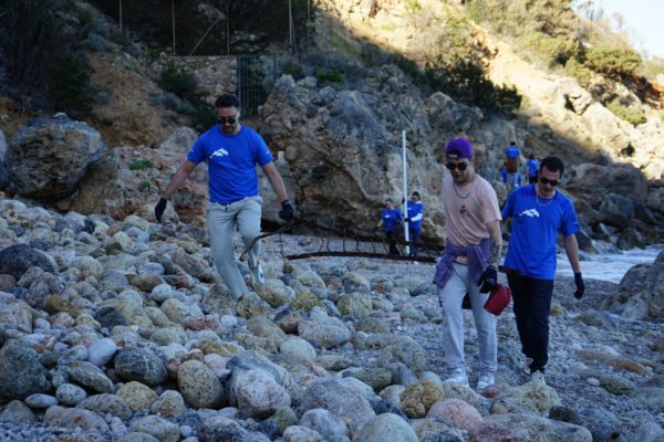 623c6d26 0985 40c5 9c17 40fdb3876c38