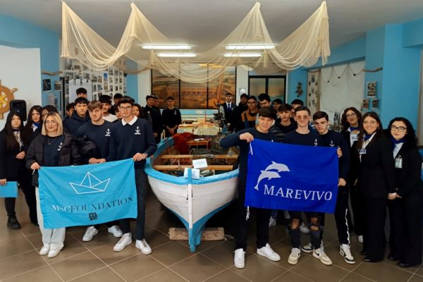 PHOTO 2025 03 05 18 09 10 (1)